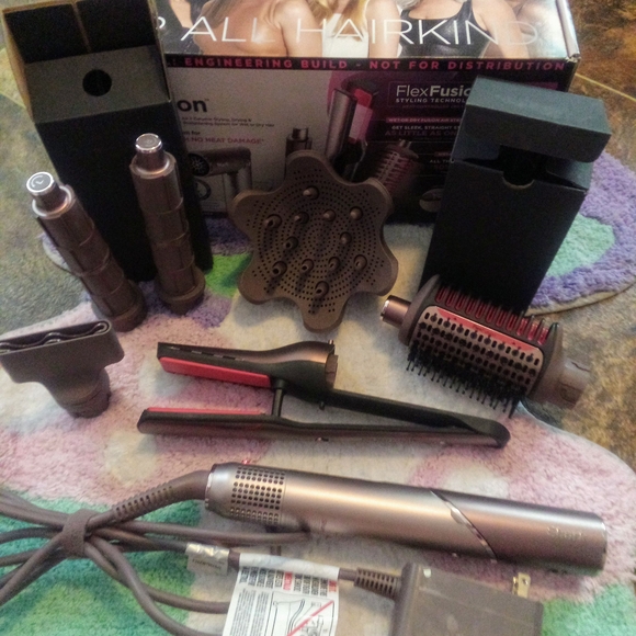 FlexFusion Hair Styling Tool - Silver - Picture 7 of 10